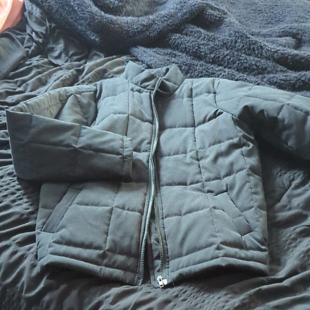 Amazon Women's Black Puffer Jacket